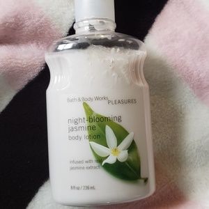 BBW Night Blooming Jasmine lotion